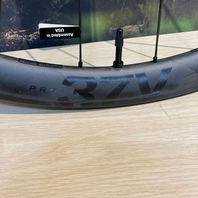 caption: Every rider who competes in ALL FOUR of the 402 'Cross Cup events will be entered into a drawing for these amazing Bontrager Aeolus Pro 37V carbon wheels, courtesy of @trekbikes. These hoops weigh only 1465 grams and have an internal width of 25mm, perfect for the wide tires used in cyclocross and gravel. 

Harvest's Mark Savery Memorial GP of Cross happens November 2nd and 3rd. Omaha Velo's Saddlebrook 'CX races the following weekend, November 9th and 10th.  Enter all four days of racing and get the chance to take home these lighting fast wheels. 

Registration closes Friday afternoon. Link in our bio.

#trekbikes #crossishere